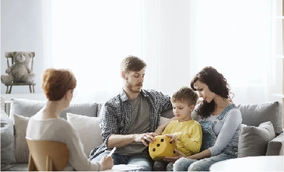 Actividad-Presencial-Magíster-en-Intervención-Socio-Jurídica-y-Familia