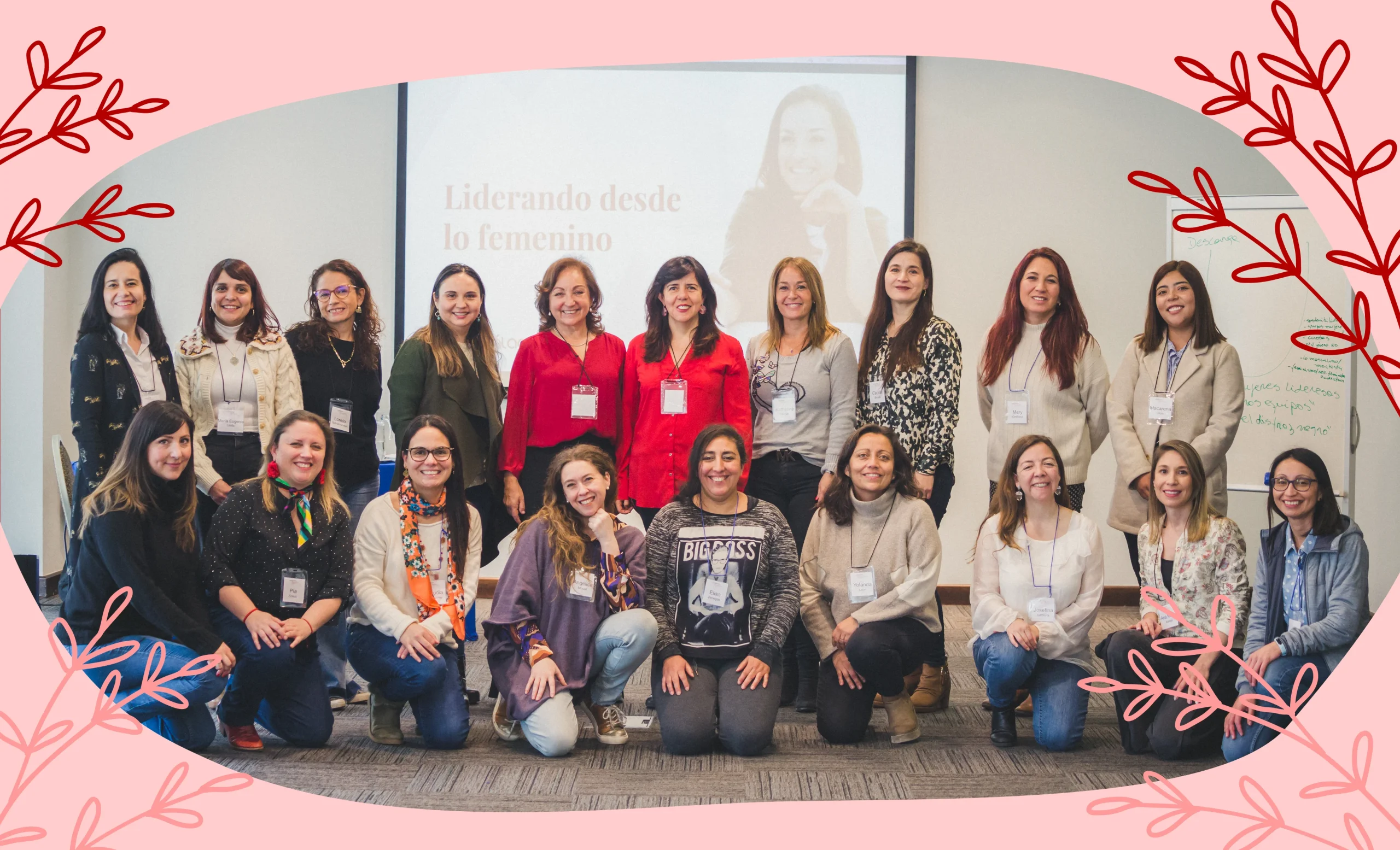 FOTOGRAFÍA GRUPAL LIDERANDO DESDE LO FEMENINO